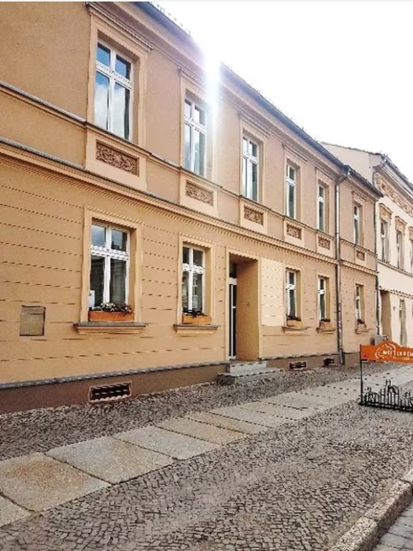 Karl-Marx-Str. 98/99