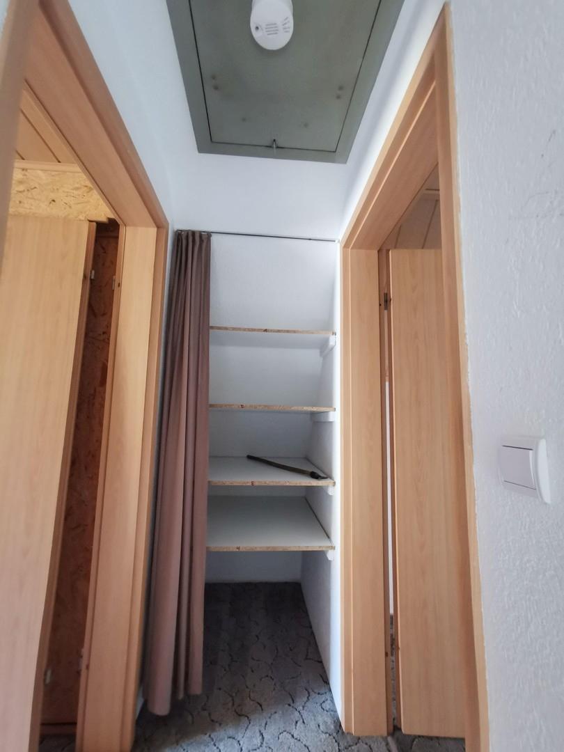 Einbau am Ende der Treppe