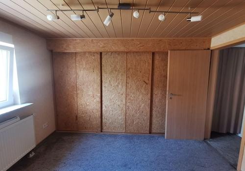 Schlafzimmer 1