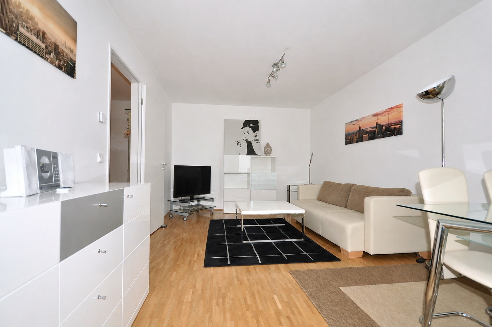 Helles Wohnzimmer