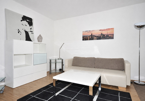 Helles Wohnzimmer