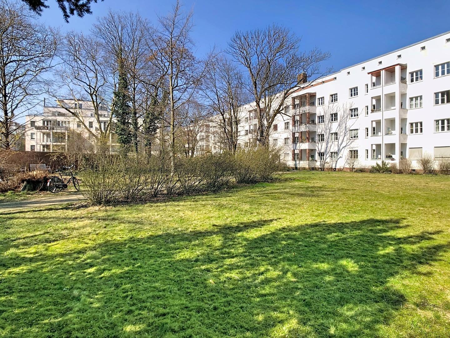 Parkähnliches Grundstück