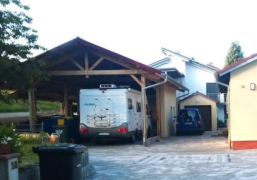 Doppel Carport mit 2 Räumen