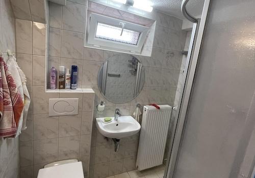 ELW Dusche-WC UG