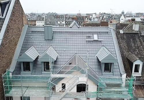 Bild Dach neu Innseite Hof