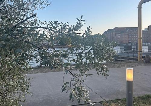 Spreepromenade vor der Tür